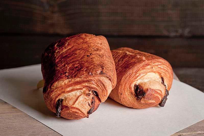 Chocolade broodje groot (120gr)