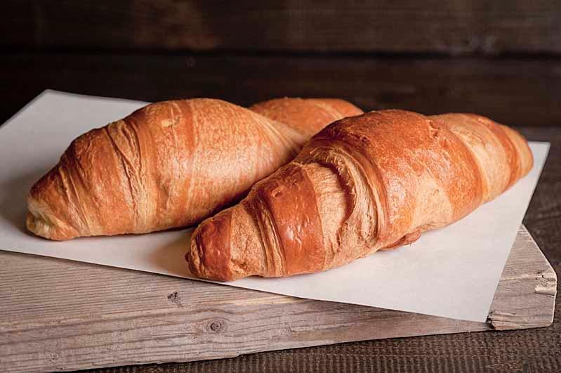 Croissant vers gebakken