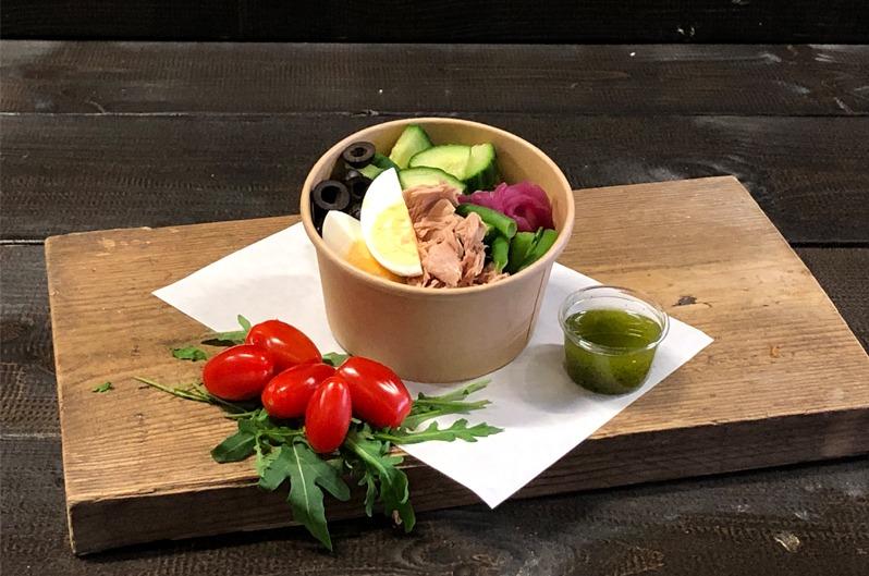 Salade nicoise 350cc