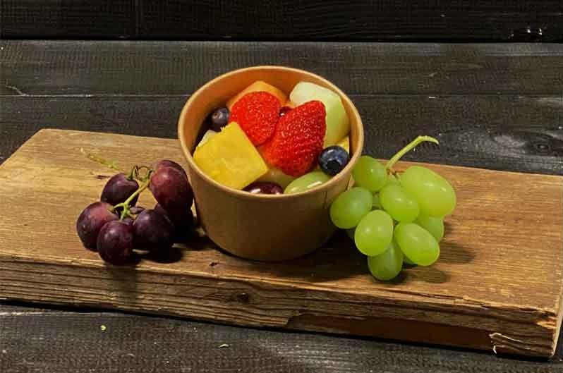 Vers gesneden fruit 240cc