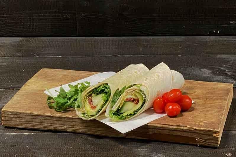 Wrap courgette zontomaat (Vegan)